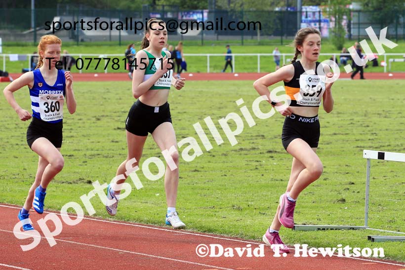 Girls Under-15s 1500 metres, 2023 North Eastern Track and Field Champs., Middlesbrough Sports Village, Middlesbrough. Photo: David T. Hewitson/Sports for All Pics